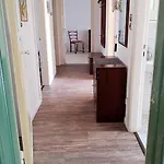 Petersen Apartment *